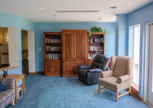 voyage senior living murphysboro east common area